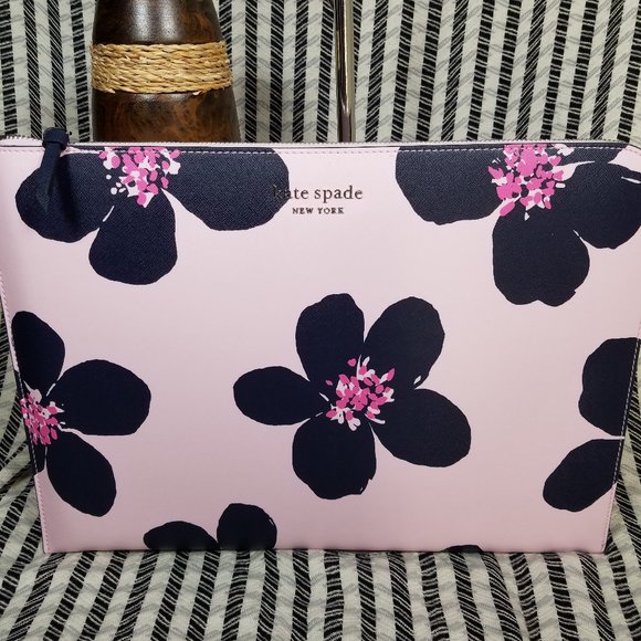 zip up laptop case